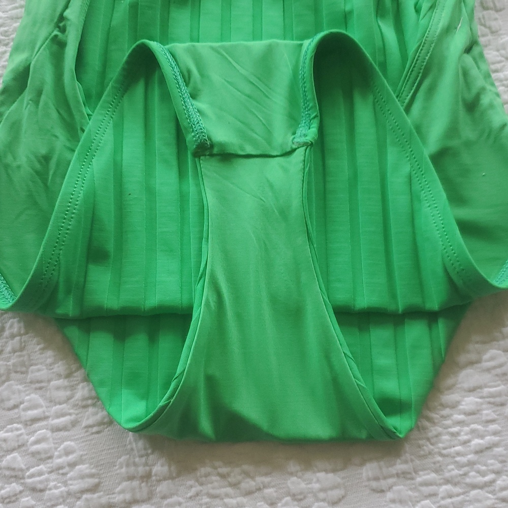 VITAMIN A ALIA RECYCLED NYLON ONE PIECE SWIM SUIT ;SIZE:MEDIUM - Picture 7 of 8